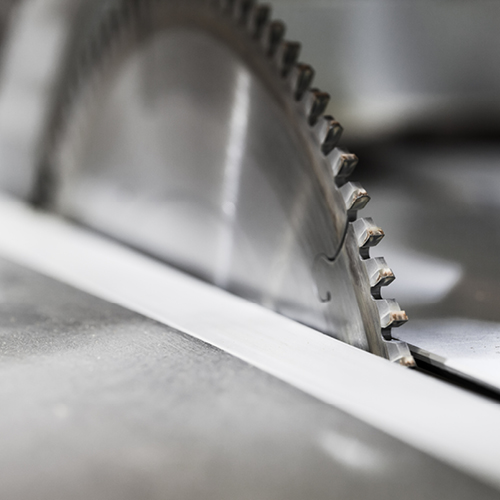 Choosing the Perfect Table Saw for Your Home Woodworking Workshop