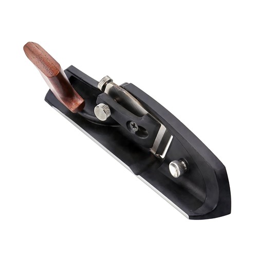 05P82-28_01-deept-etched