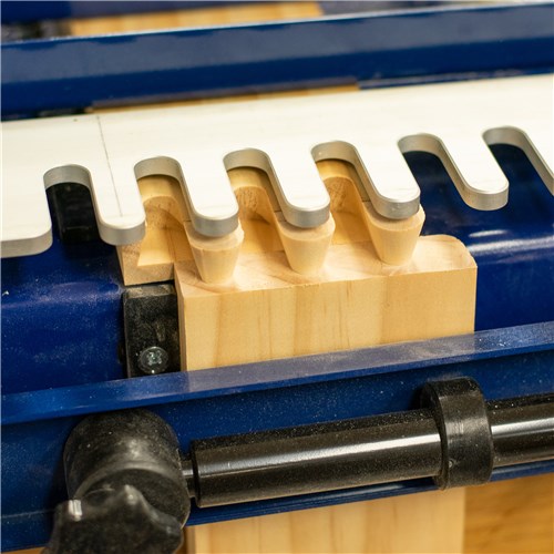 CT-DTJ300-09-close-up