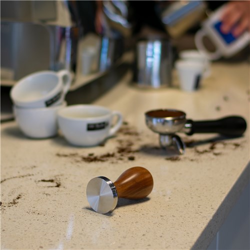 CT-SSTAMP-S58-insitu-stamp-only03-hands-no-cup