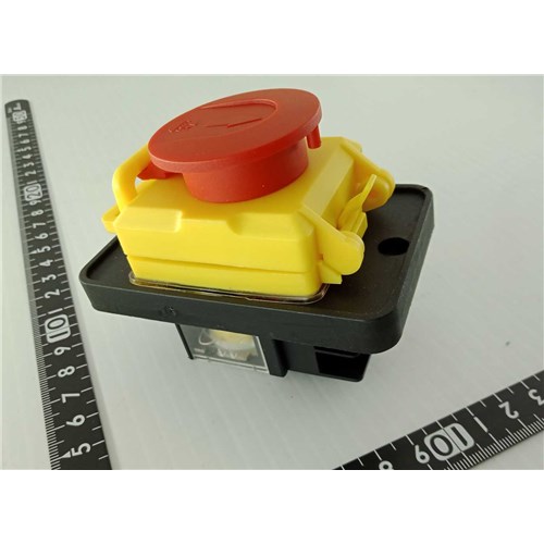 Carbatec NVR Replacement Switch - suits many Carbatec machines(56x88mm plate size)